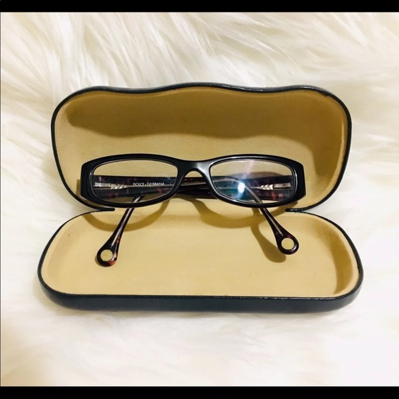 Discontinued Dolce & Gabbana Eyeglasses.
Not in original case.
They run small. - Picture 2 of 9